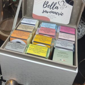 COFFRET 11 MINI SAVONS+ PORTE SAVON OFFERT!